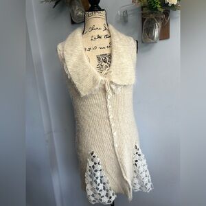 Shareline cárdigan fuzzy laced crochet‎ French girl chic  whimsical fairy